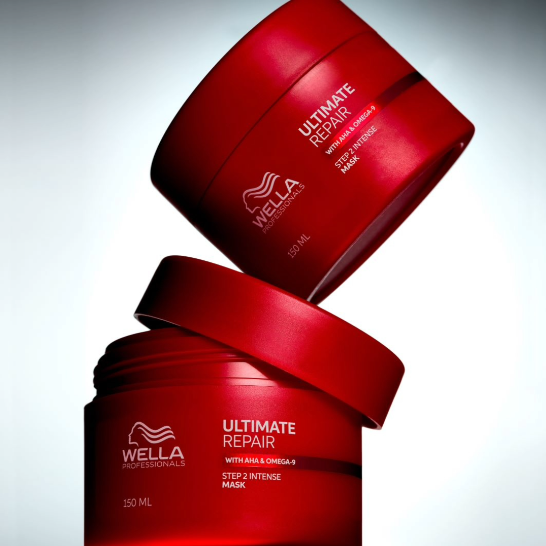 Wella Professionals ULTIMATE REPAIR Mask (Intensyvaus poveikio kaukė pažeistiems plaukams) STEP 2