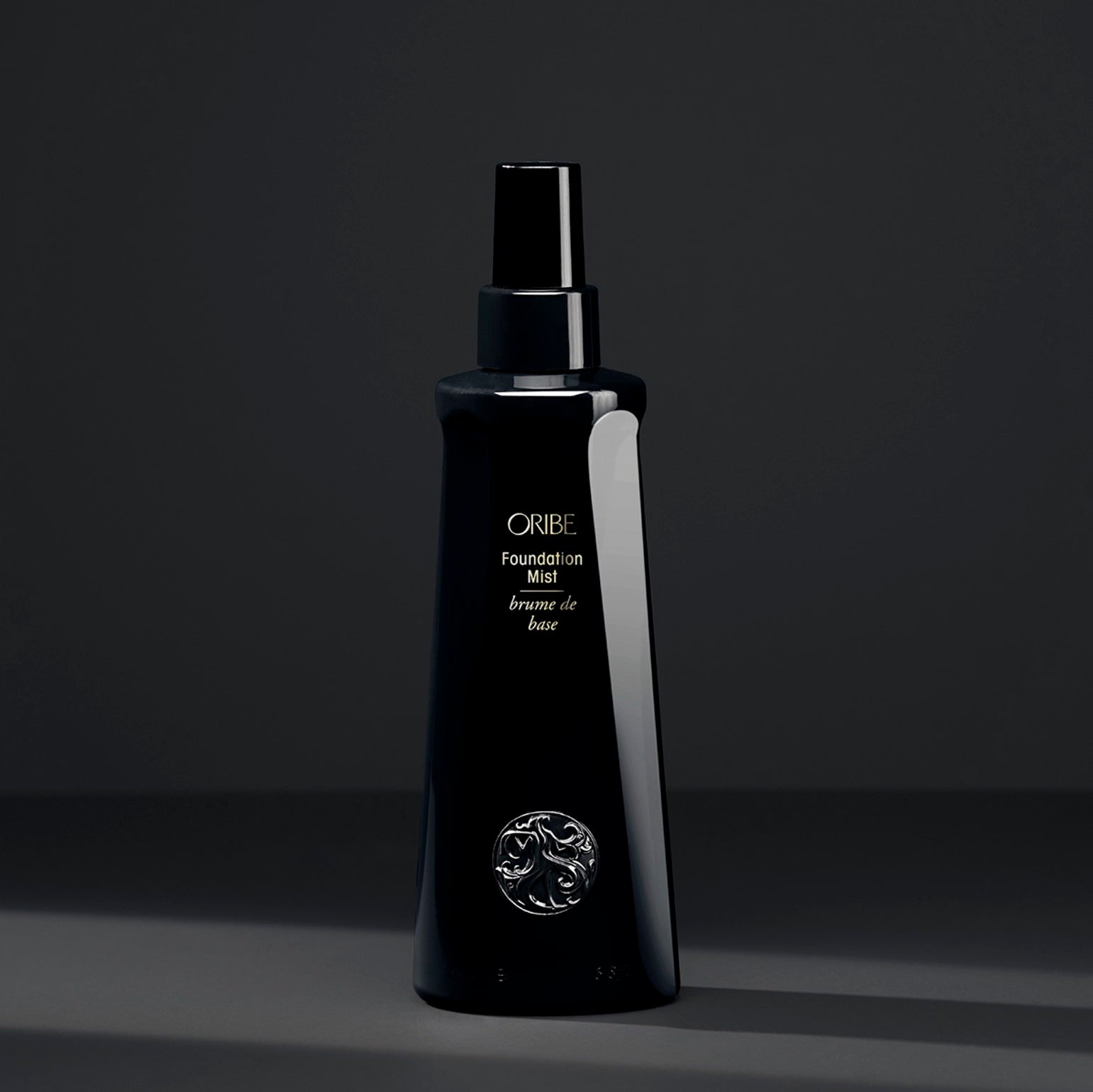 Oribe Foundation Mist (Universalus modeliavimo purškiklis)