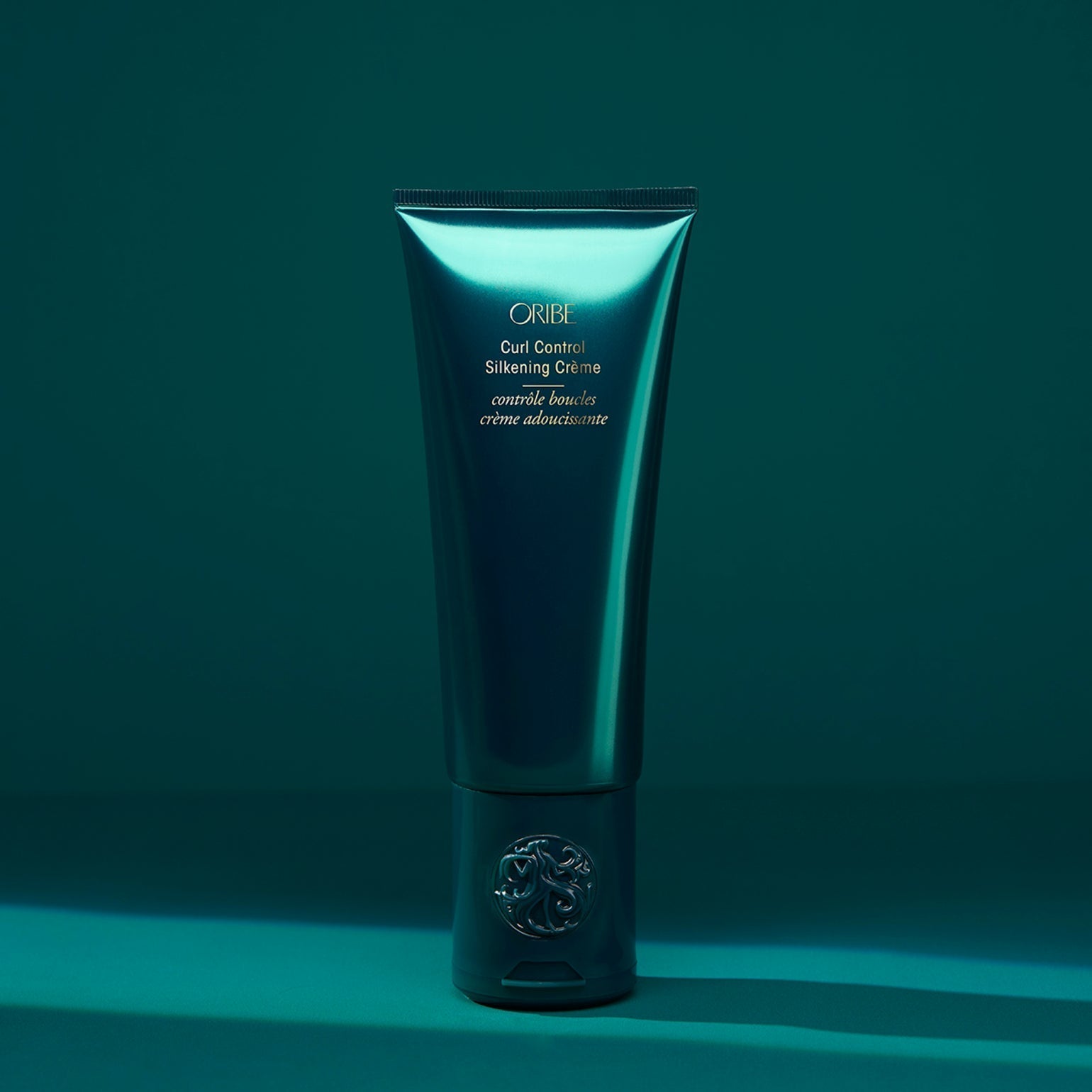 Oribe Curl Control Silkening Crème (Lyginamasis kremas garbanotiems plaukams)